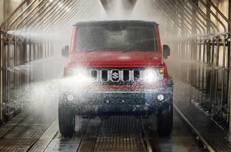 maruti-jimny-red-front-4308.jpg